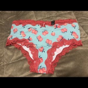 Torrid NWT Peachy cheeky style panties